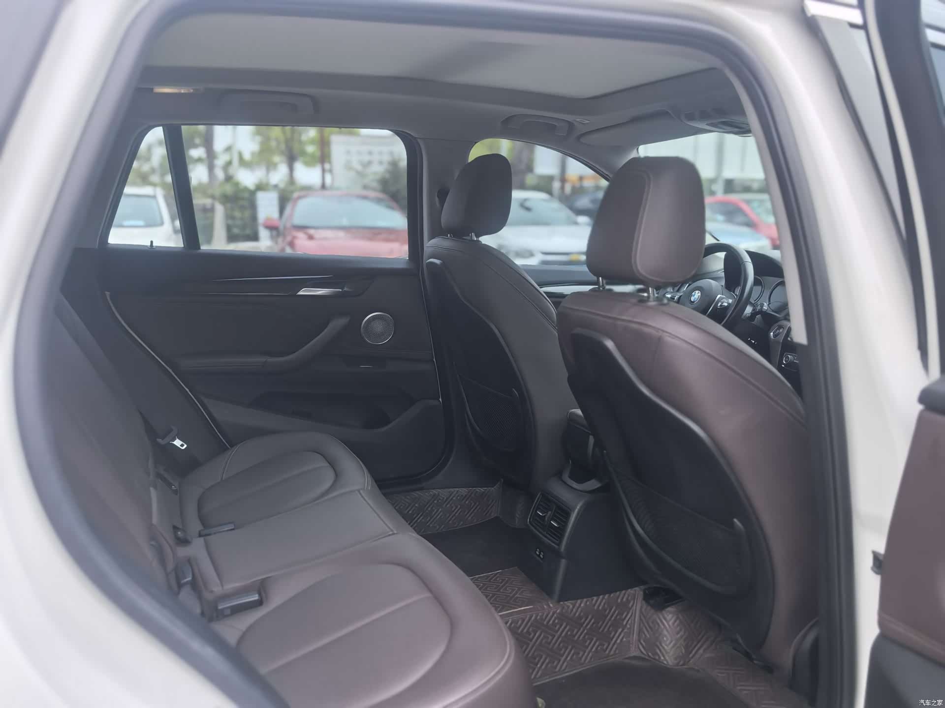 BMW X1, 2021 12