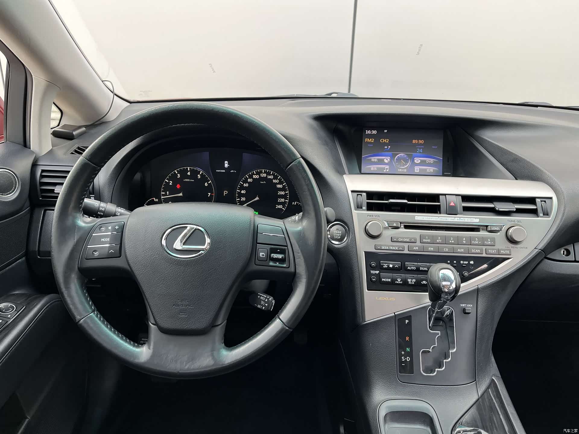 Lexus RX, 2012 7