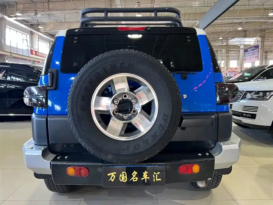 Toyota FJ Cool Luze