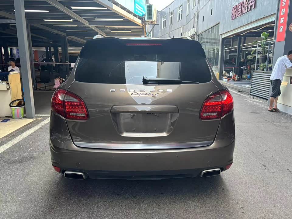 Porsche Cayenne Porsche Cayenne