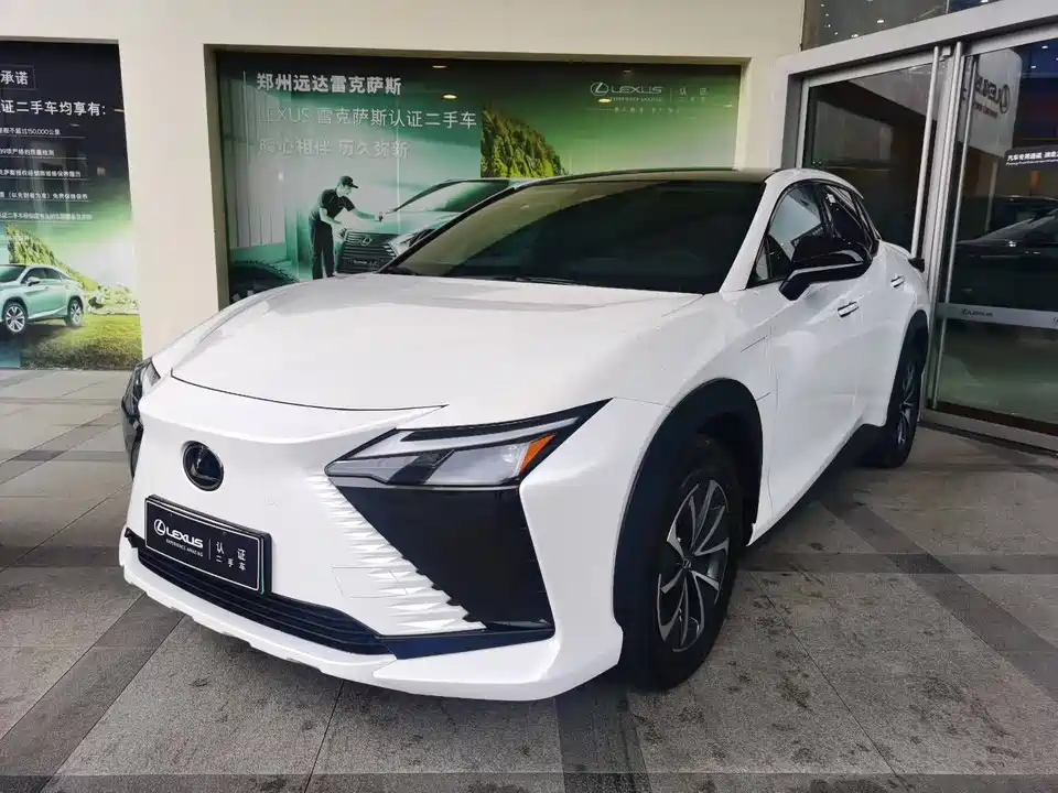 Lexus RZ