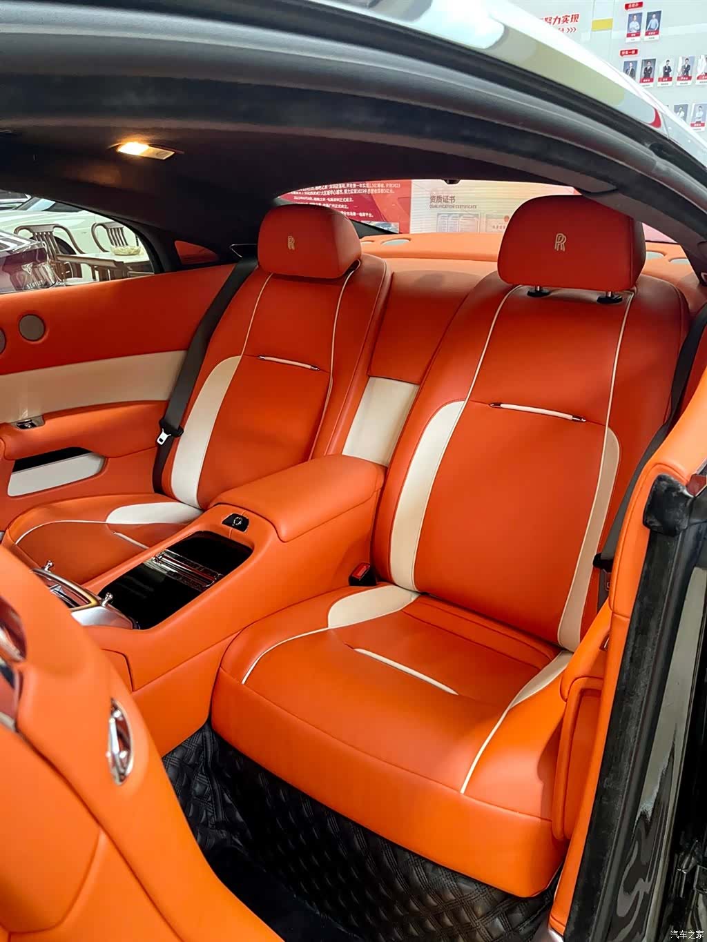 Rolls-Royce Wraith, 2014 9
