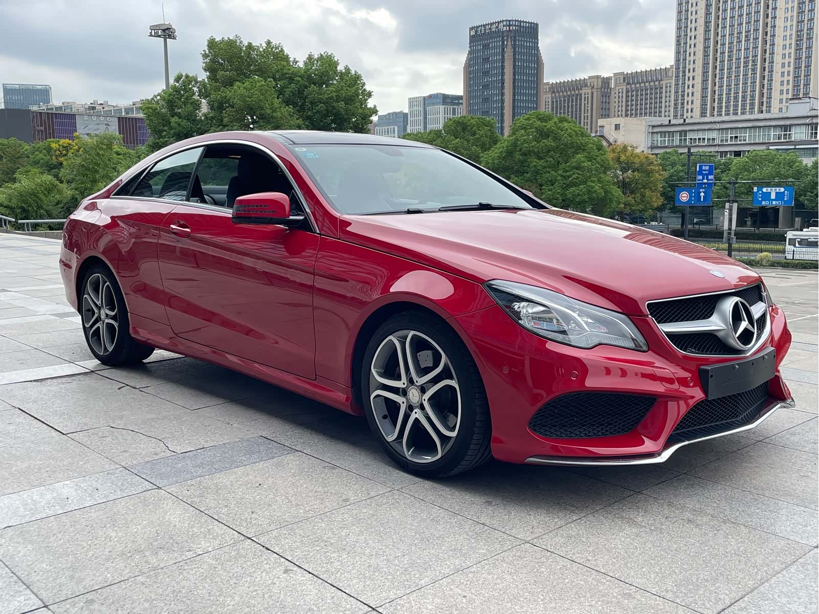 Mercedes-Benz E-Class, 2016 3
