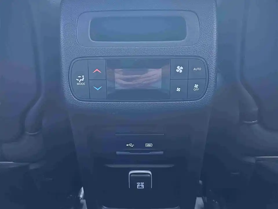 Jeep Grand Commander