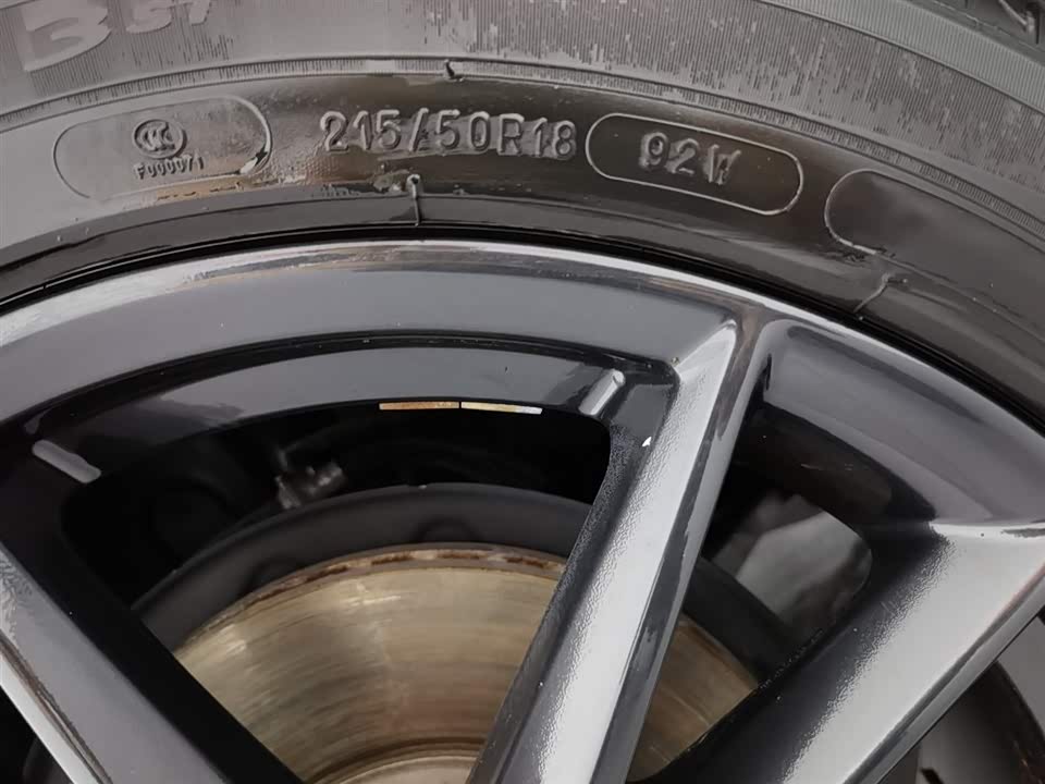Audi Q2L Audi Q2L