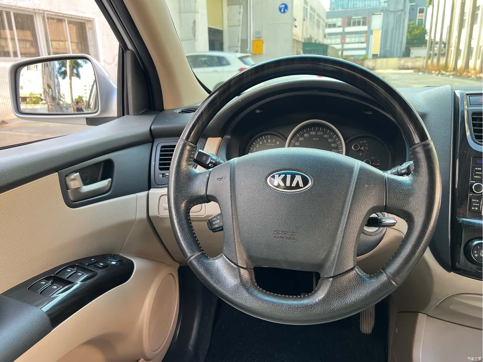 Kia GL, 2013 14