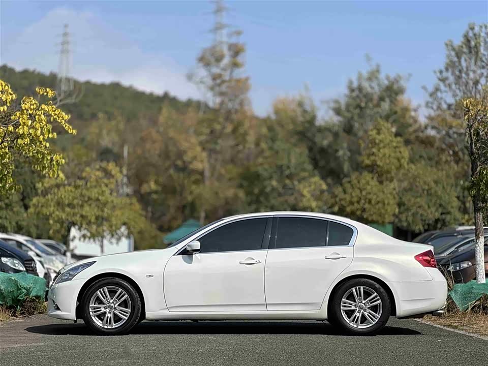Infiniti G series