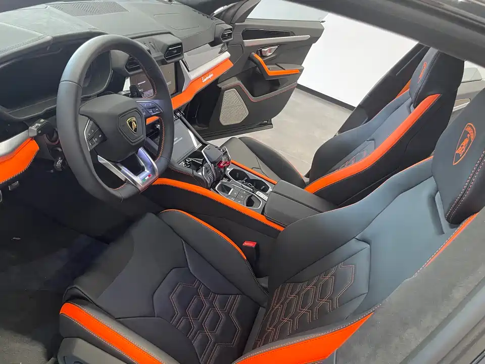 Lamborghini Urus SE