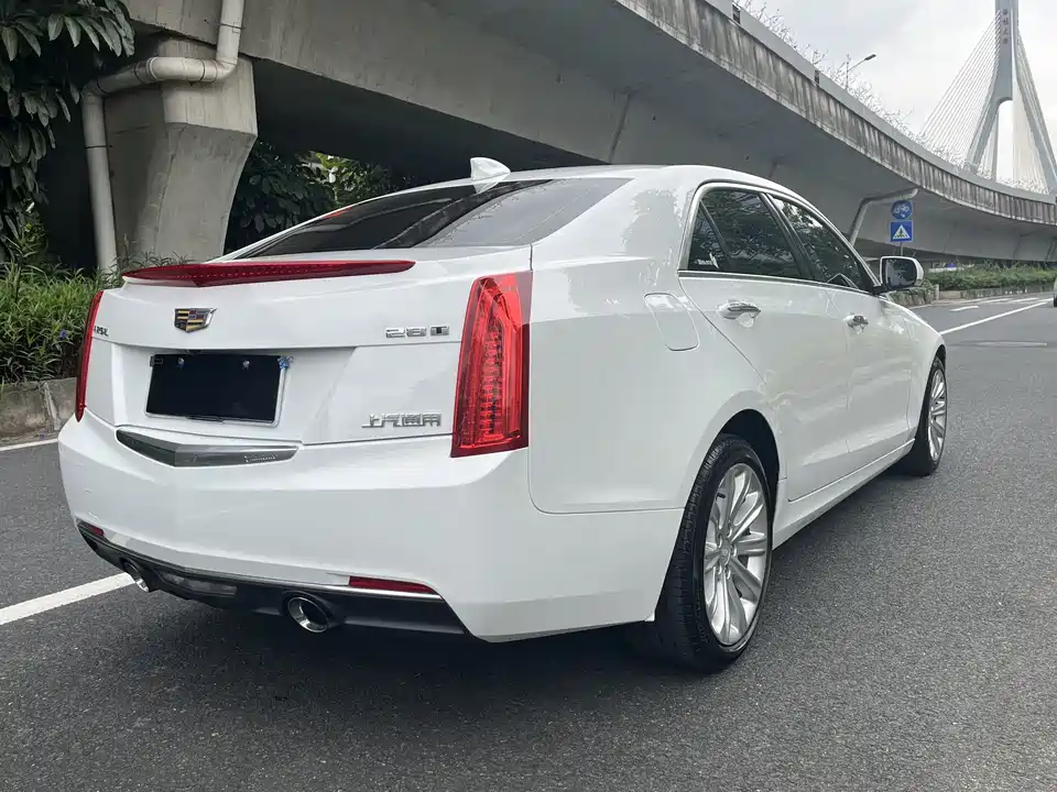 Cadillac ATS-L