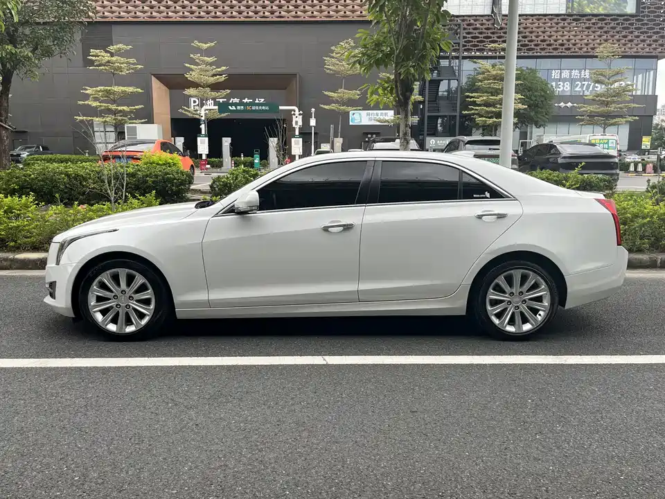 Cadillac ATS-L