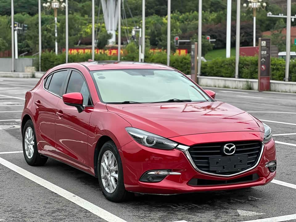 Mazda 3 Angkesaila