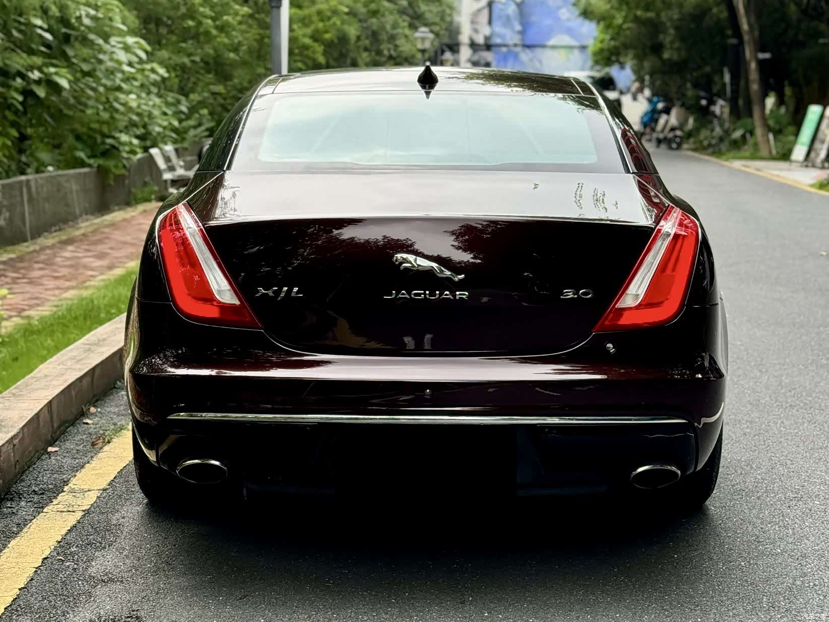 Jaguar XJ, 2016 4