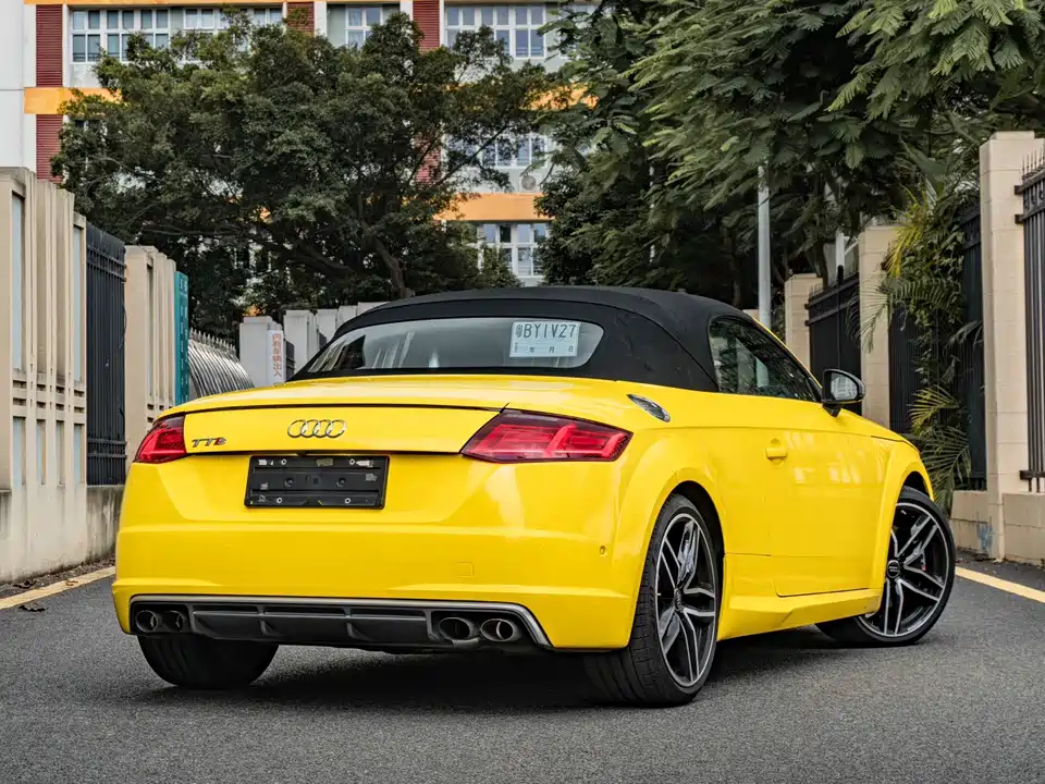Audi TTS