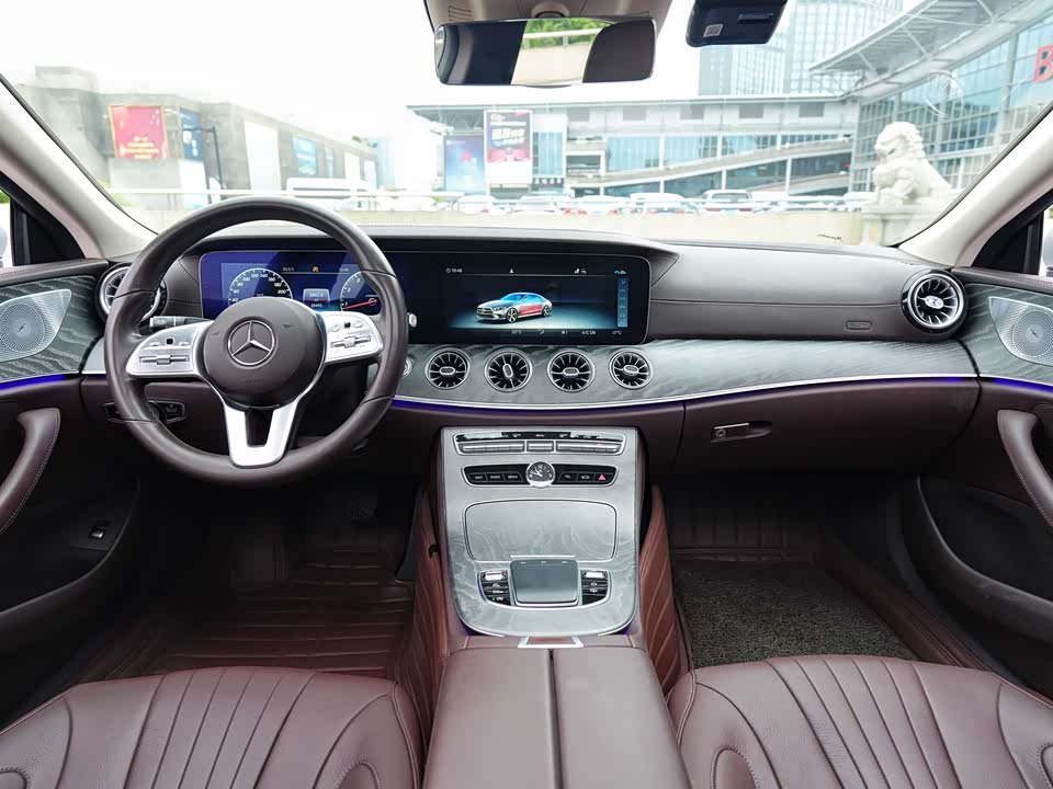 Mercedes-Benz CLS Mercedes-Benz CLS