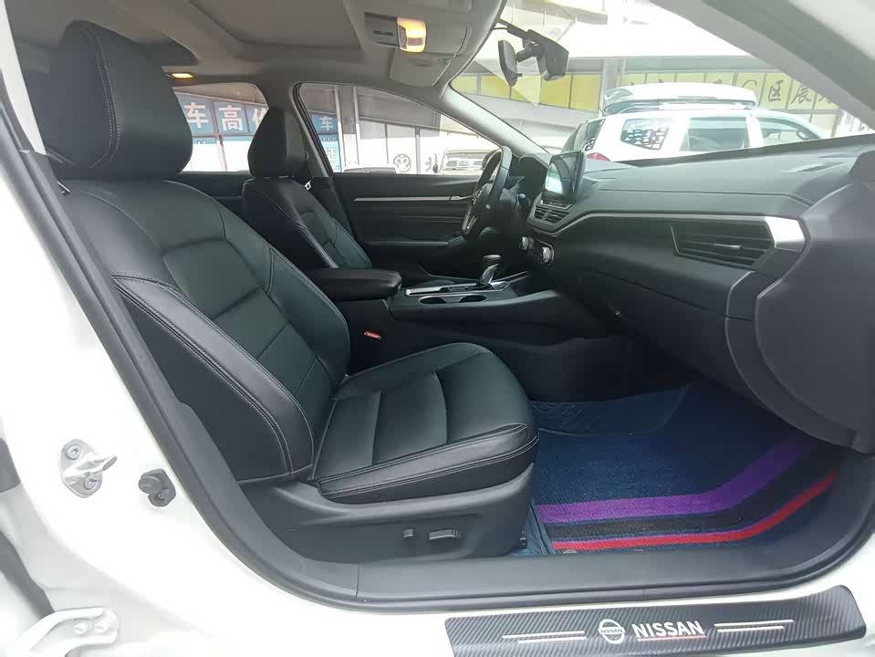 Nissan Teana Nissan Teana