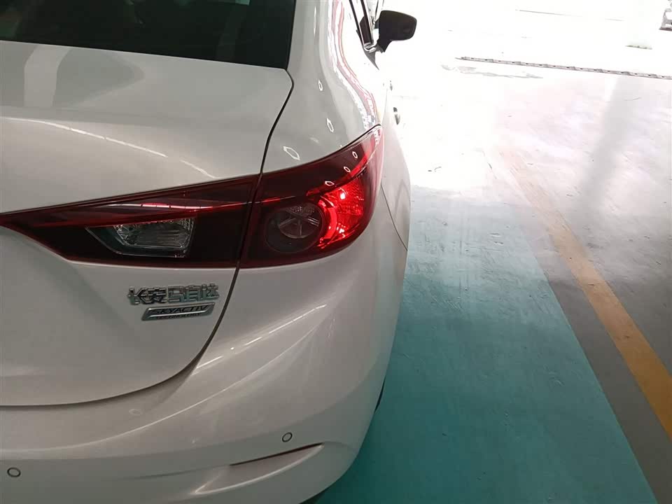 Mazda 3 Angkesaila Mazda 3 Angkesaila