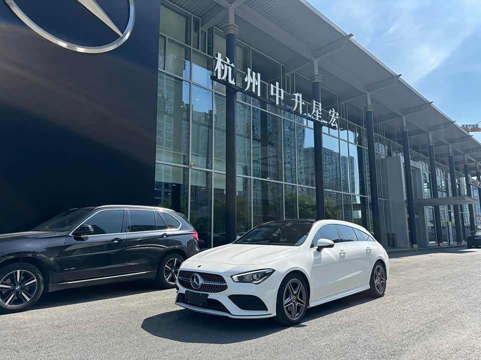 Mercedes-Benz CLA