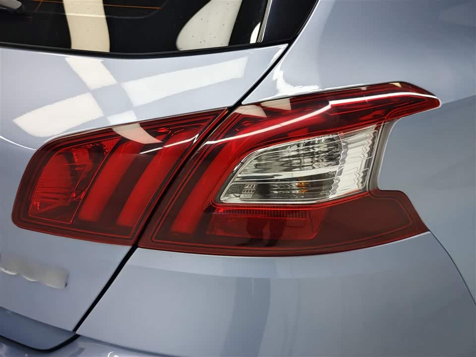 Peugeot 308S