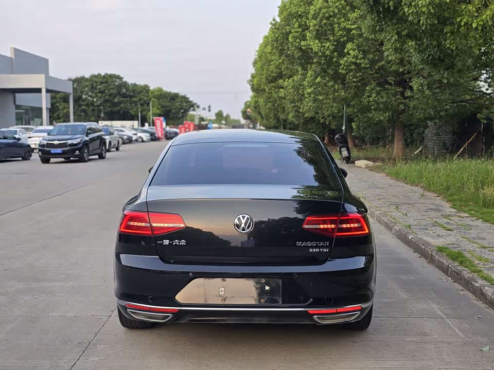 Volkswagen Magotan