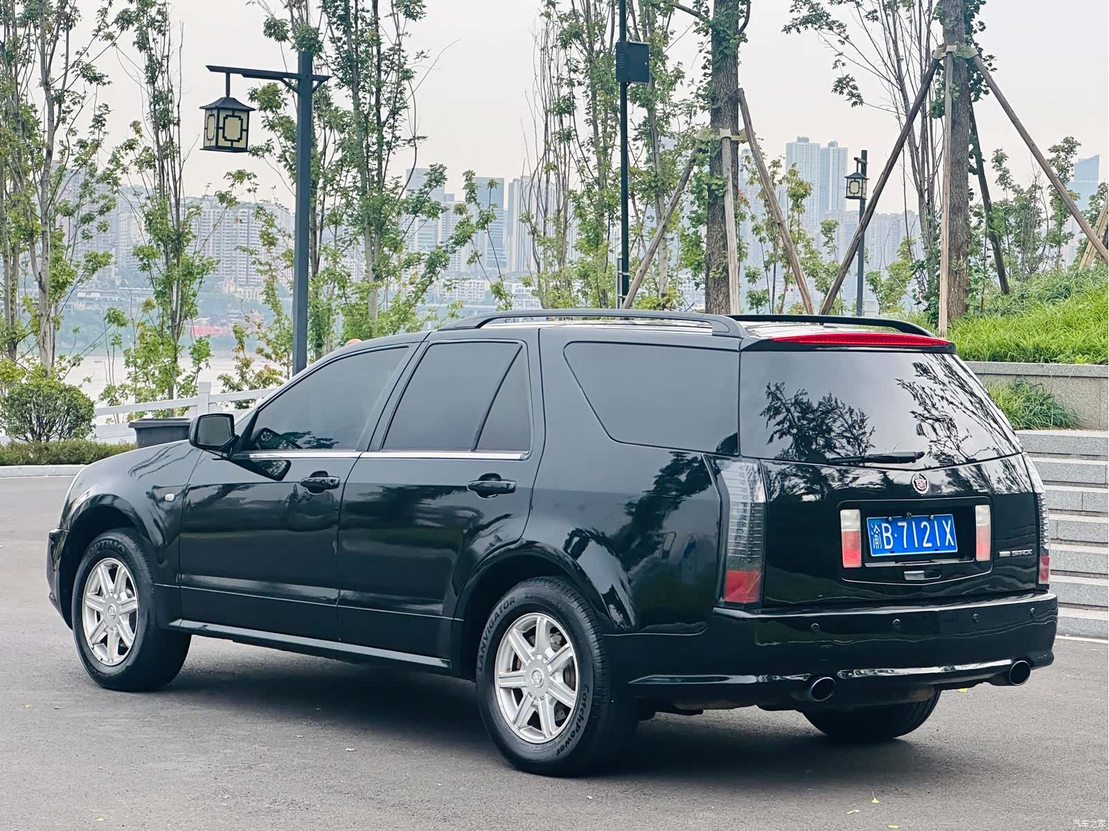 Cadillac SRX, 2006 8