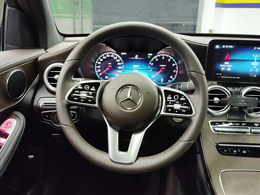 Mercedes Benz GLC