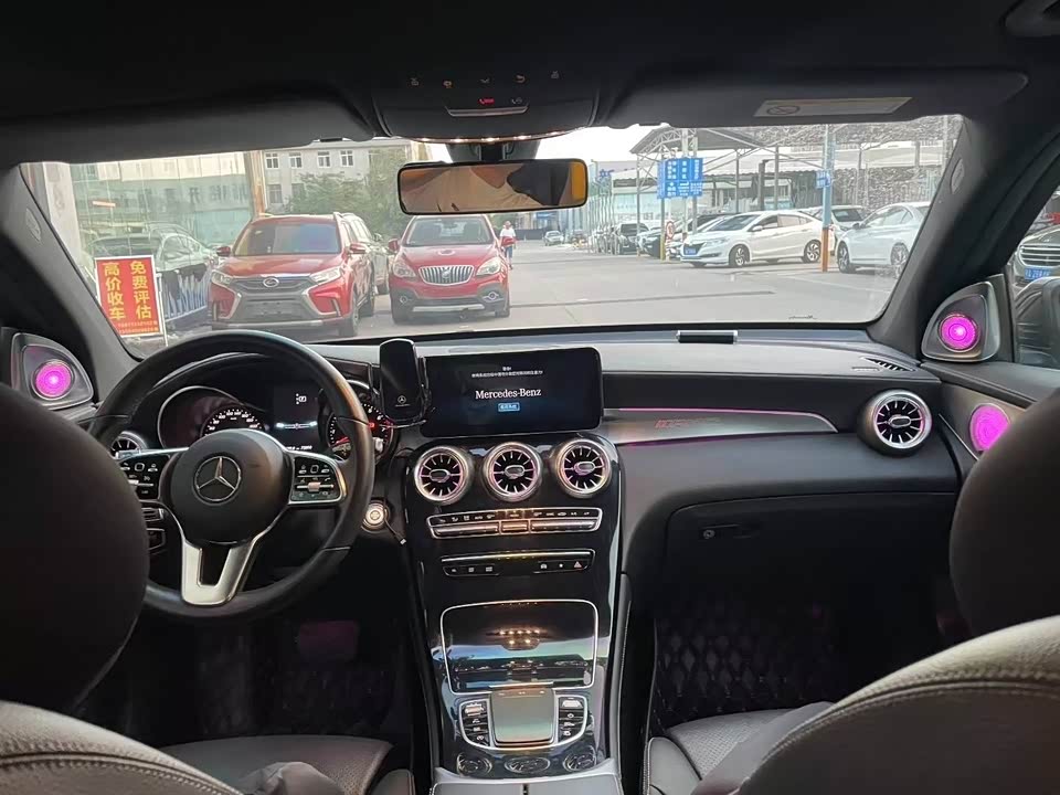 Mercedes-Benz GLC Mercedes-Benz GLC