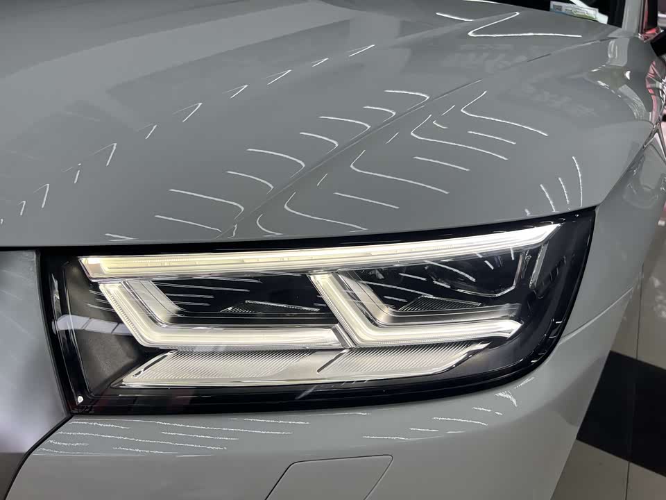 Audi Q5L Audi Q5L