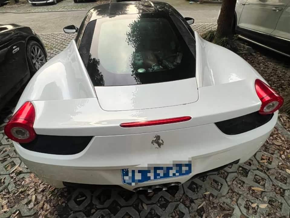 Ferrari 458
