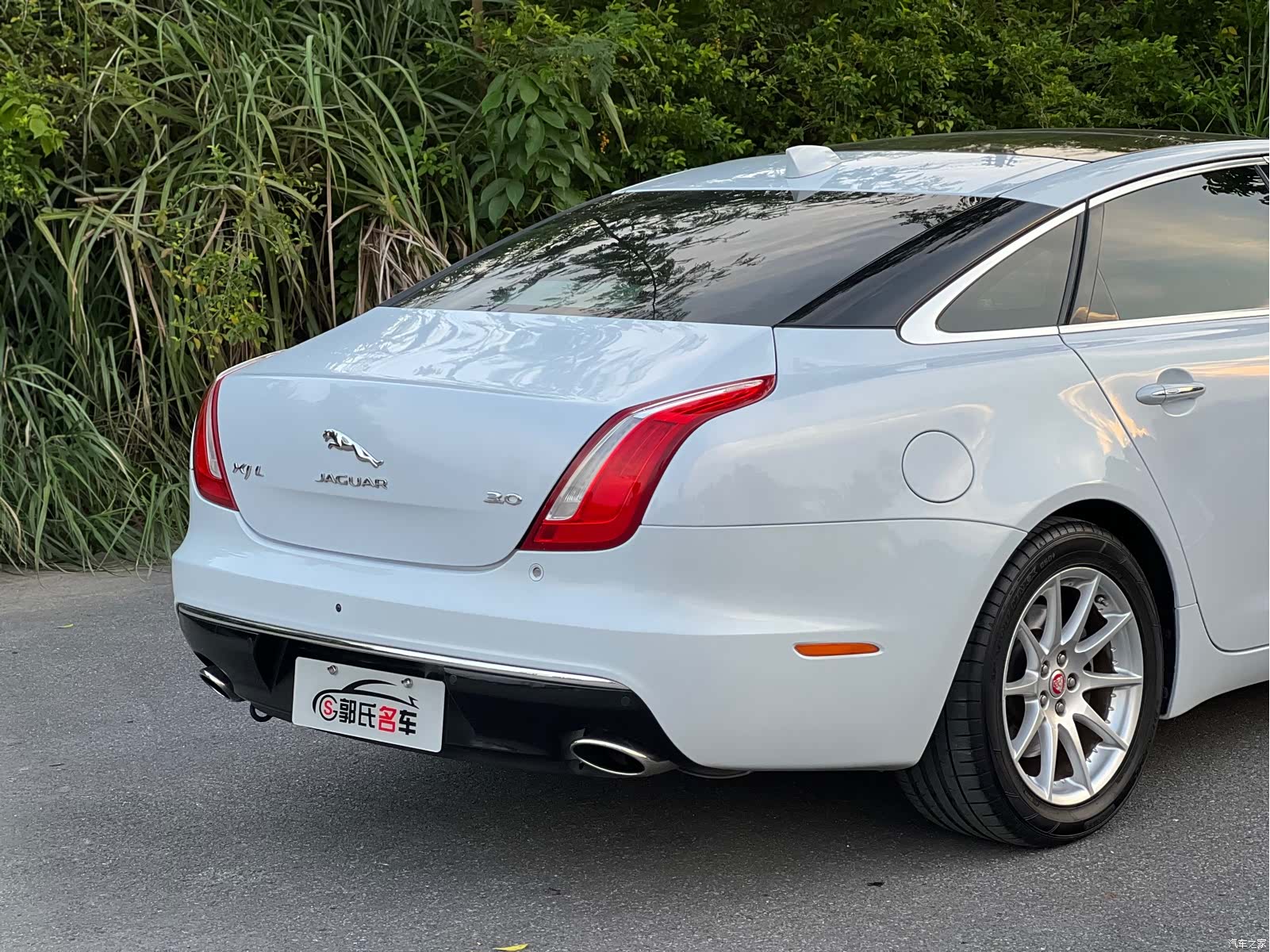 Jaguar XJ, 2016 7