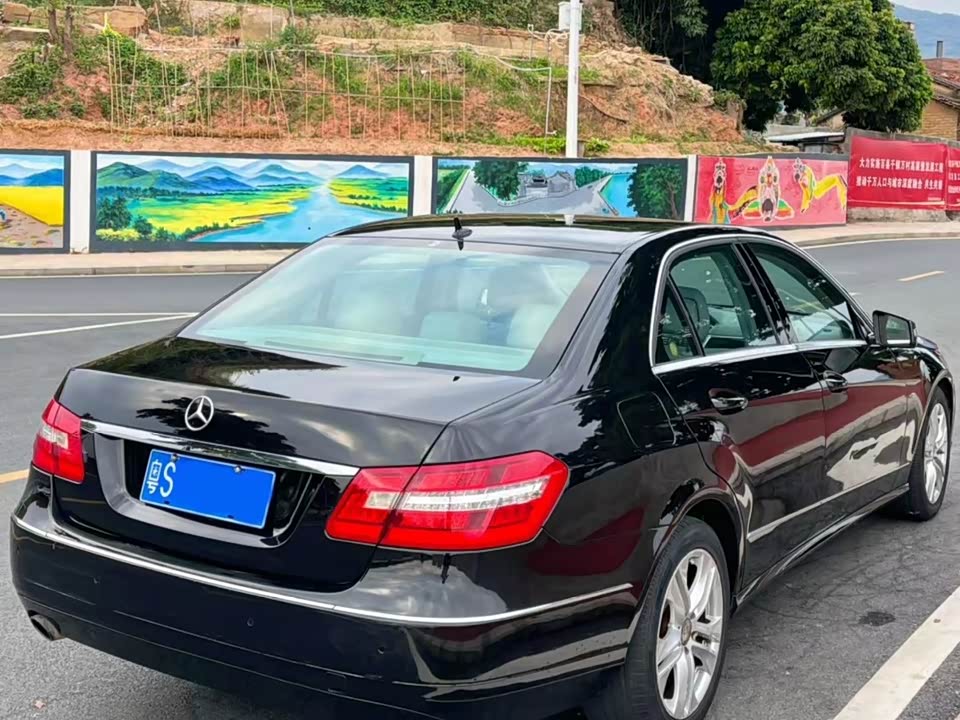 Mercedes-Benz E-class Mercedes-Benz E-class