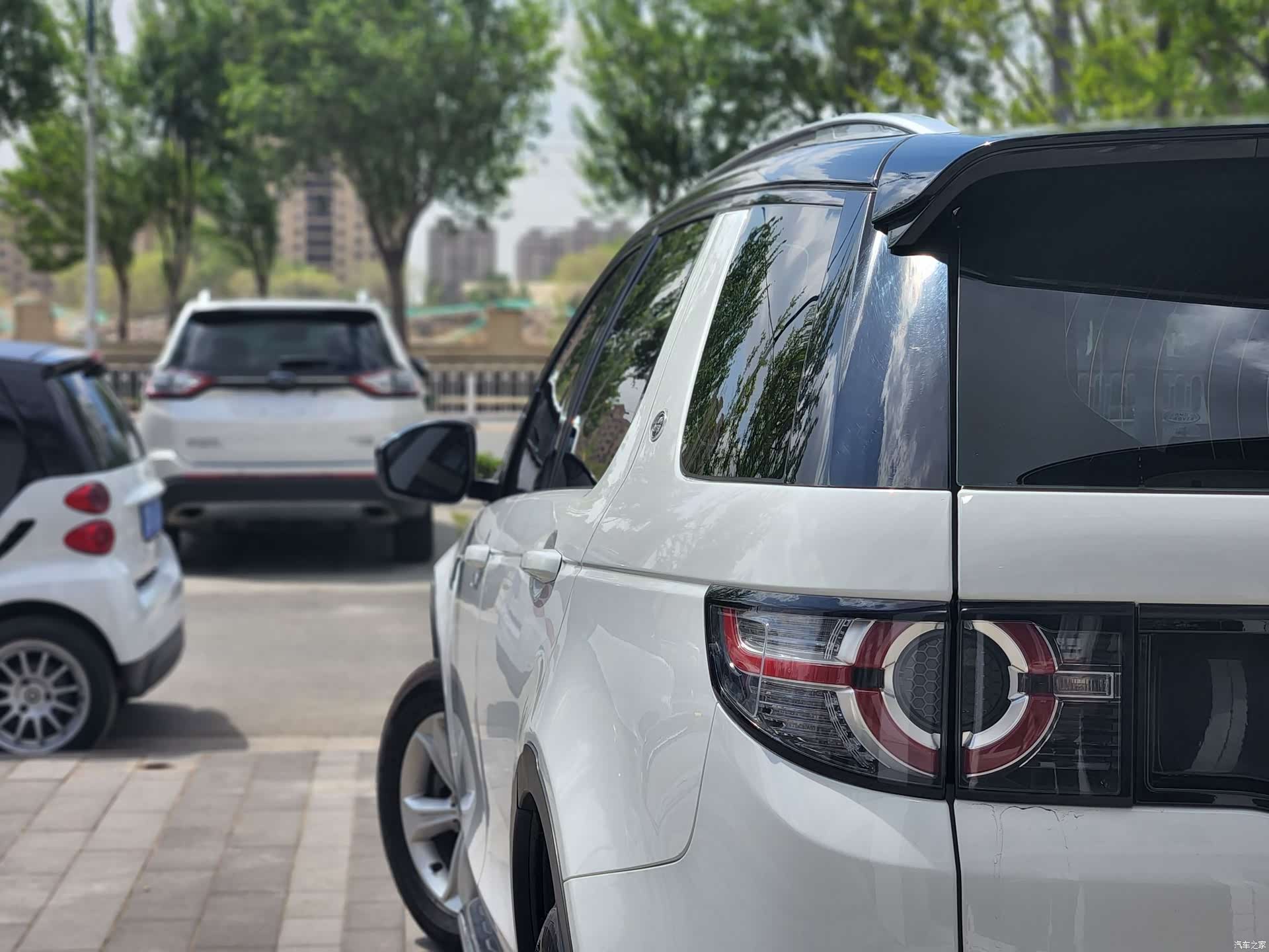Land Rover Discovery, 2016 все фото