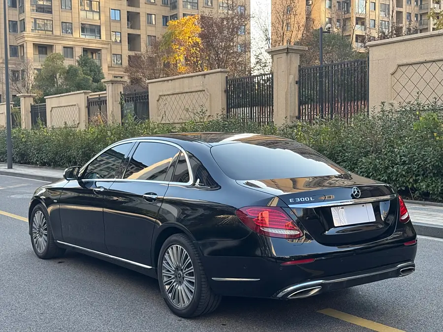 Mercedes Benz E-Class