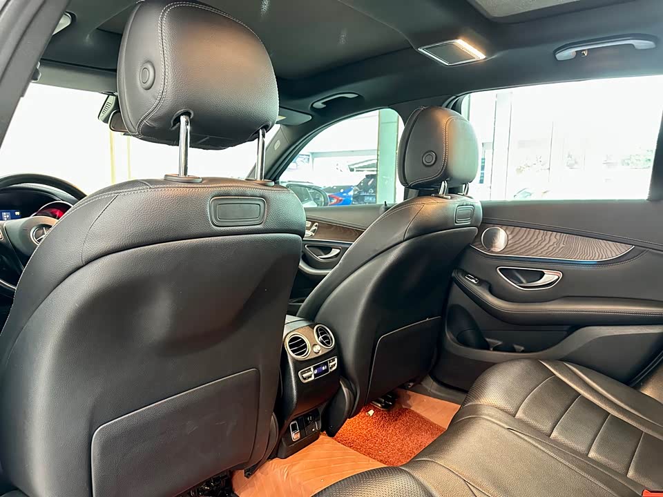 Mercedes-Benz GLC Mercedes-Benz GLC