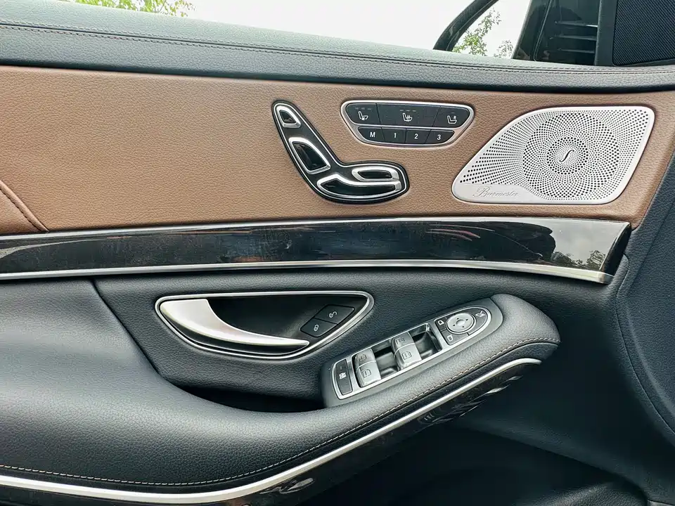 Mercedes-Benz S-class Mercedes-Benz S-class