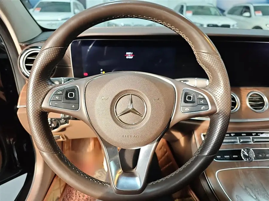 Mercedes Benz E-Class