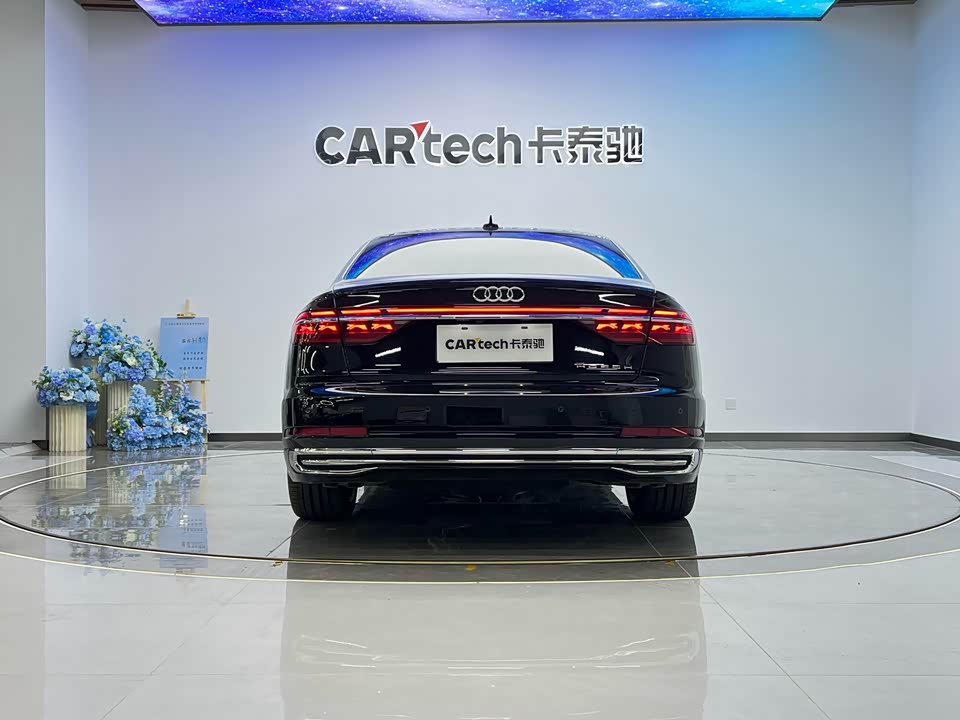 Audi A8 Audi A8