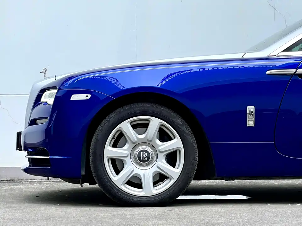 Rolls-Royce Phantom