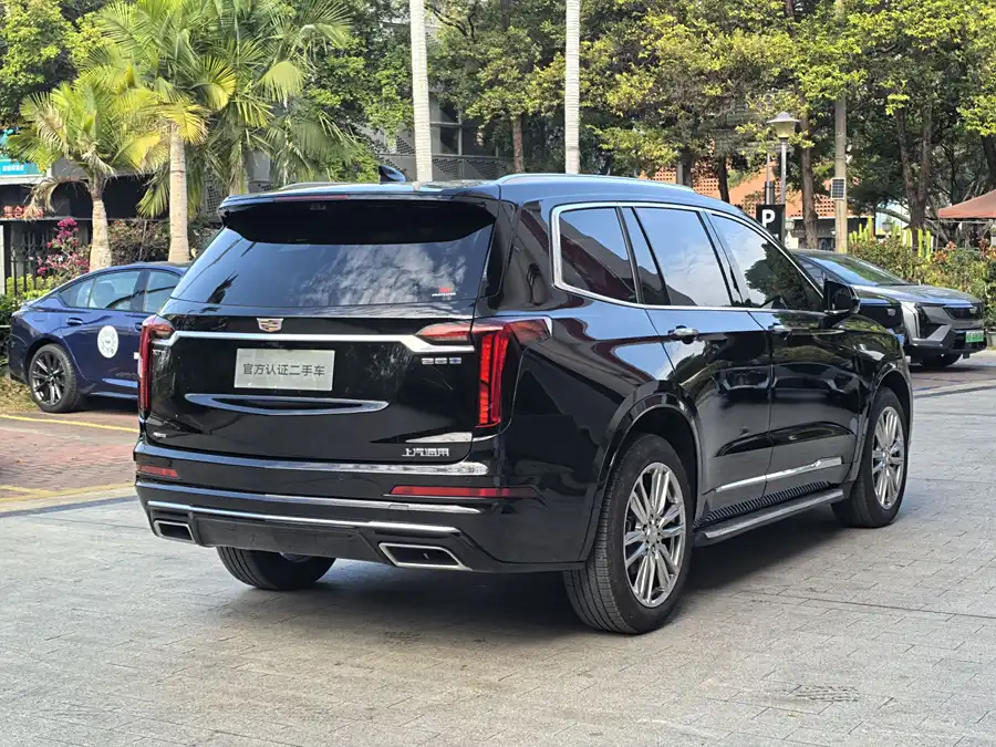 Cadidrack Cadillac XT6