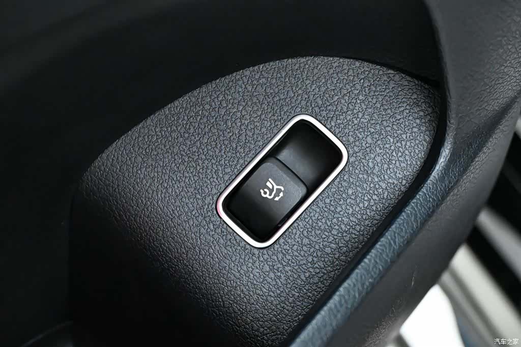 Mercedes-Benz GLS, 2023 20