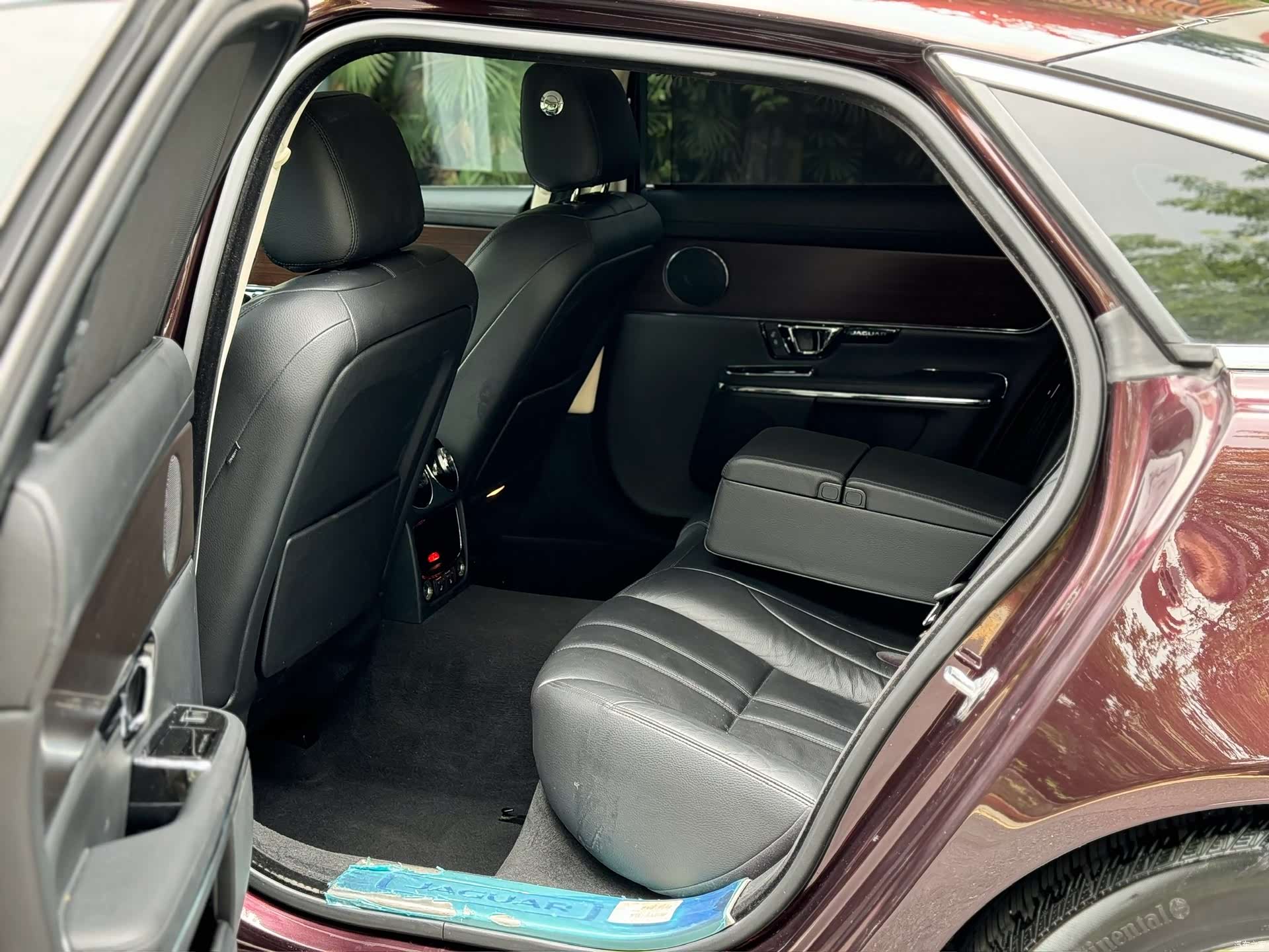 Jaguar XJ, 2016 8