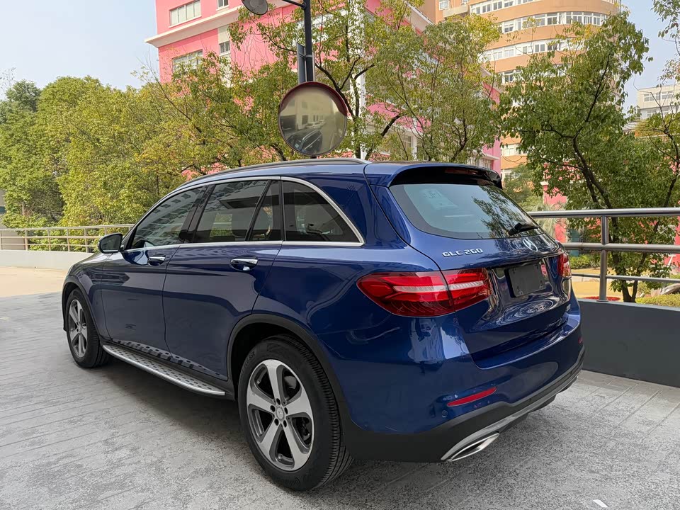 Mercedes-Benz GLC Mercedes-Benz GLC