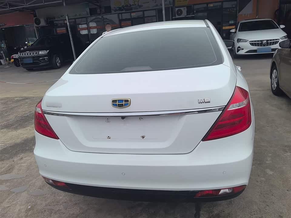 Geely Emgrand Geely Emgrand