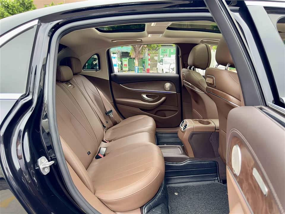 Mercedes-Benz E-class Mercedes-Benz E-class