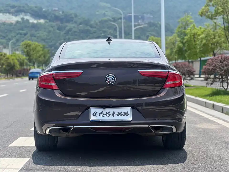 Buick Lacrosse