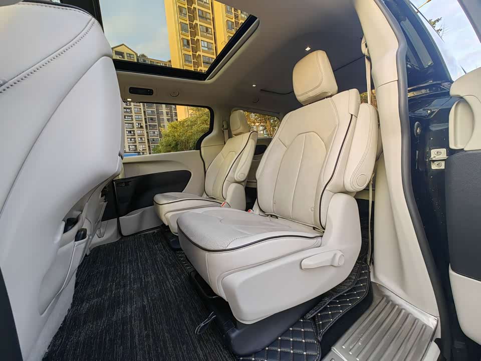 Chrysler Dajialong PHEV