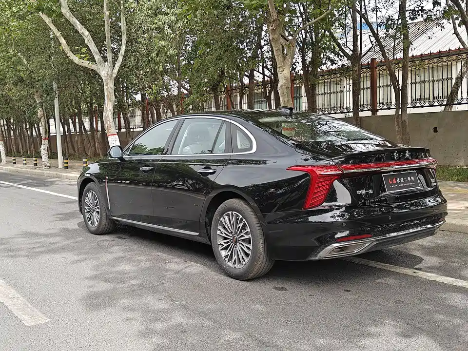 Hongqi H5