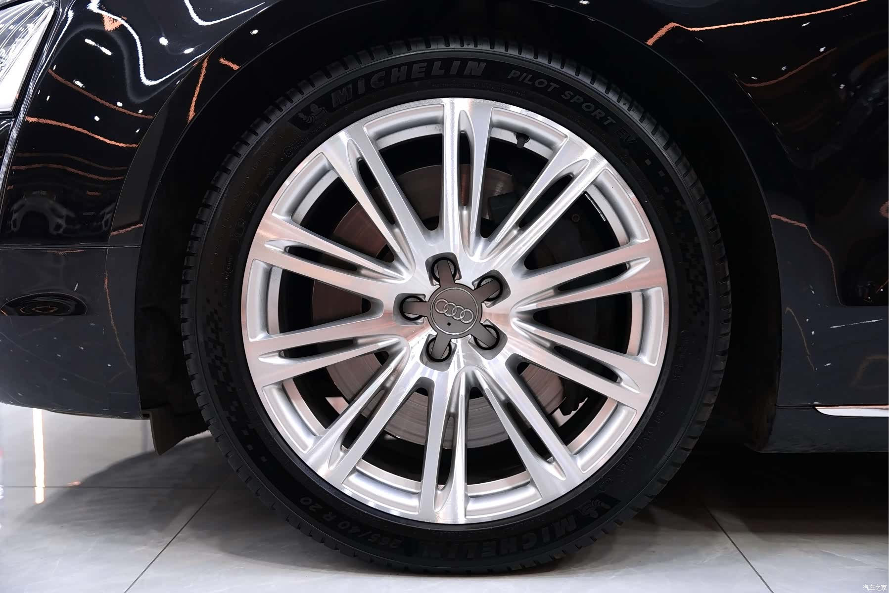 Audi A8L, 2016 9