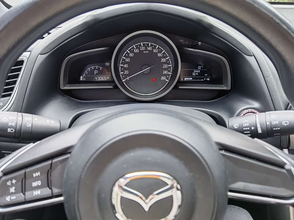 Mazda CX-4