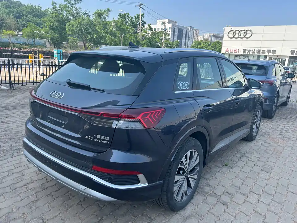 Audi Q4 Audi Q4