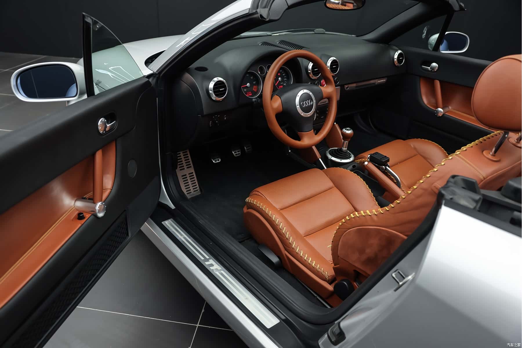 Audi TT, 2003 9